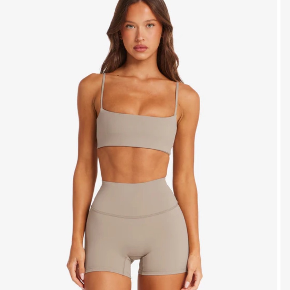 CSB Freedom Staple Crop - Almond Women’s Sports Bra